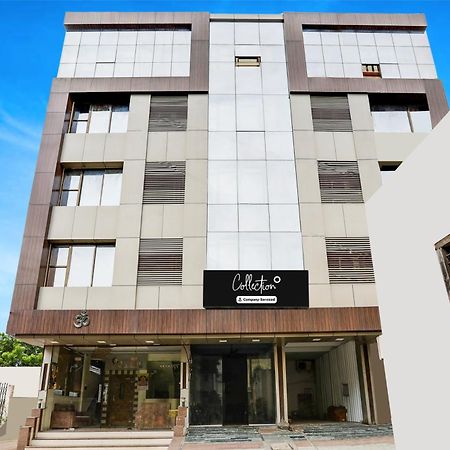 Super Hotel O Palkhi Road Near Sai Baba Temple Formerly Netra Sai シルディ エクステリア 写真